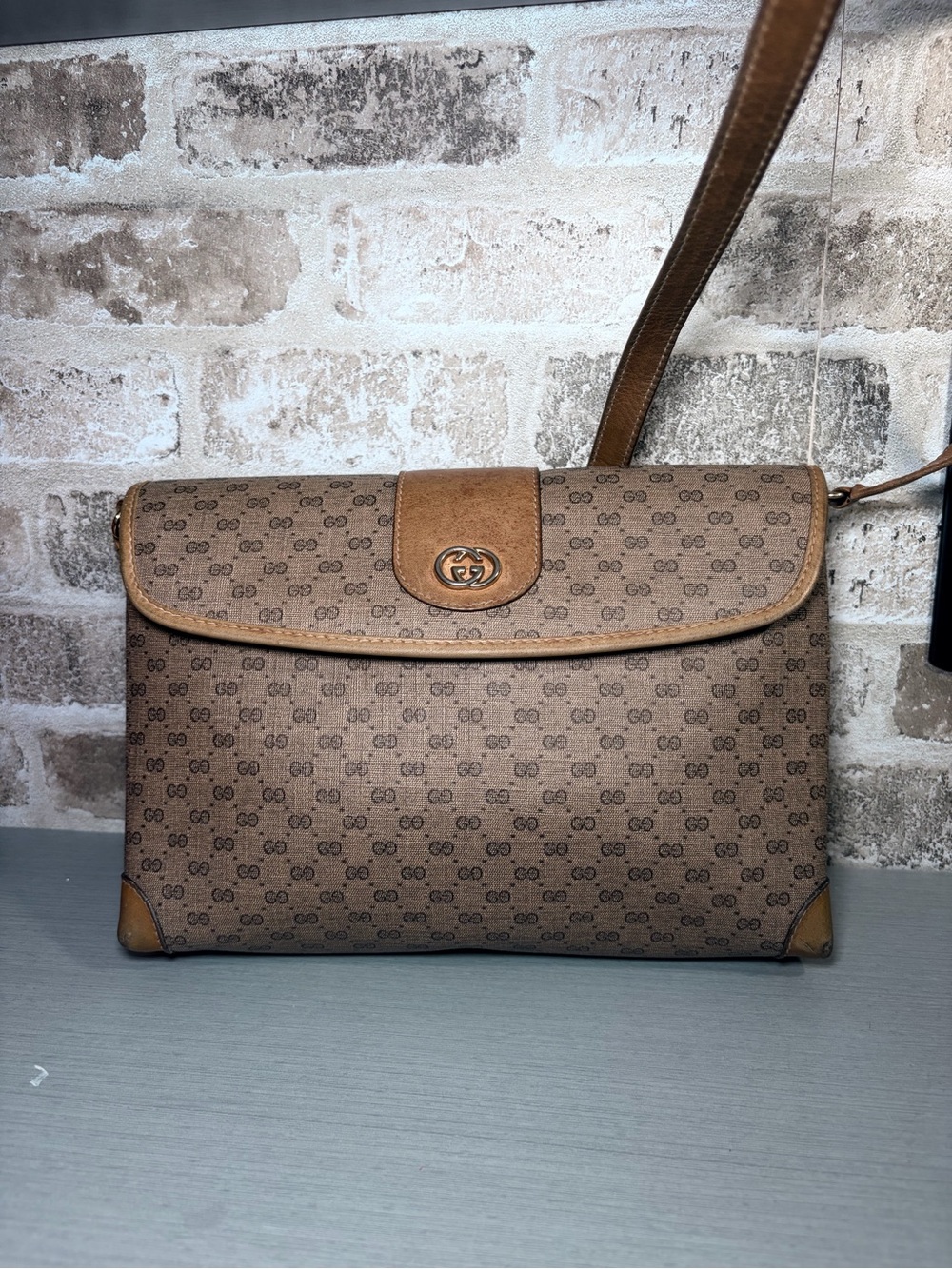 Gucci Brown Monogram Messenger Bag with Tan Trim 001145364